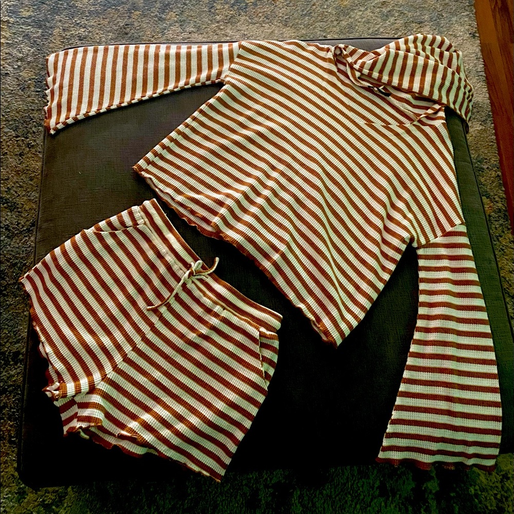 Striped short & top loungewear set